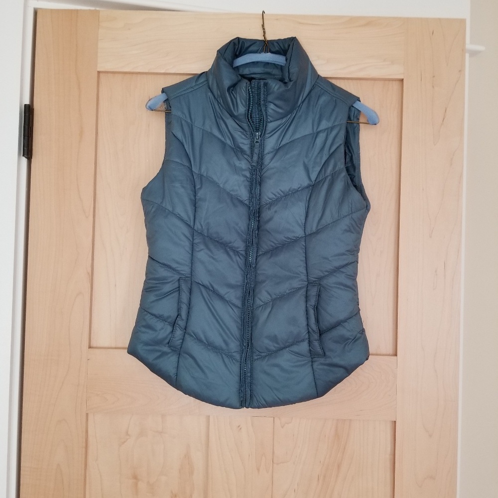 Puffer vest